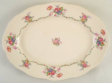 The Kingsford 17" Oval Serving Platter