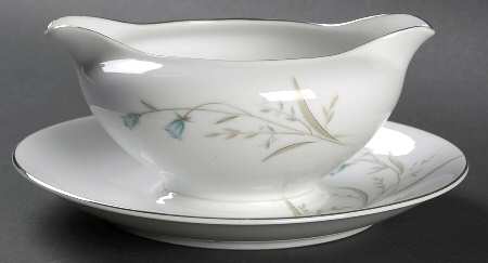 Belafonte Gravy Boat with Attached Underplate