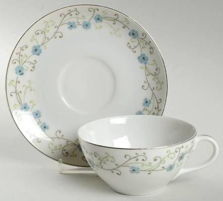 Lucille Flat Cup & Saucer Set