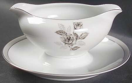 Smokey Rose Gravy Boat with Attached Underplate