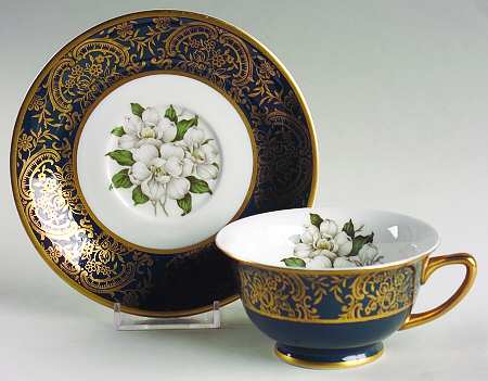 Laurel Magnolia Footed Cup & Saucer Set