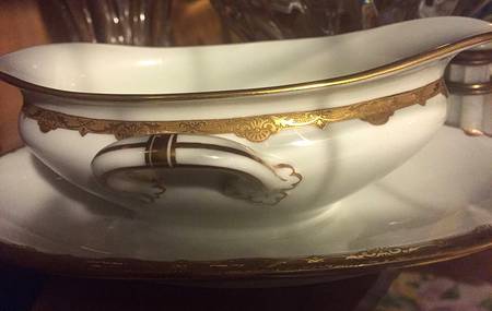 8855 Gravy Boat with Attached Underplate