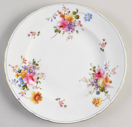 9875 Dinner Plate by Royal Crown Derby