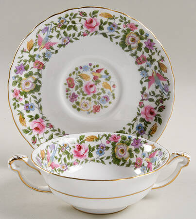 A454 Footed Cream Soup Bowl & Saucer Set