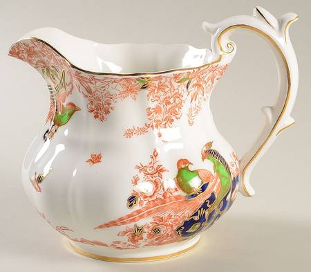 A549 (Royal) 32 Oz Pitcher