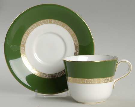 Antigua Flat Cup & Saucer Set