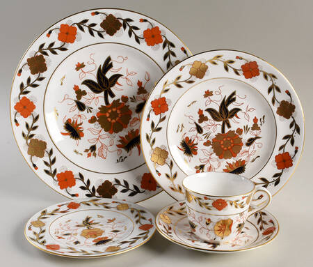 Asian Rose (Duesbury Shape) 40 Piece Estate Set