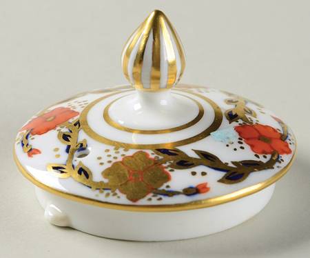 Asian Rose (Duesbury Shape) Lid To Unknown Base