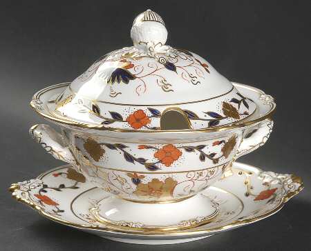 Asian Rose (Duesbury Shape) Sauce Boat & Lid with Underplate