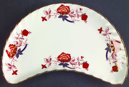 Bali (Boston Shape, Swirl) Crescent Salad Plate