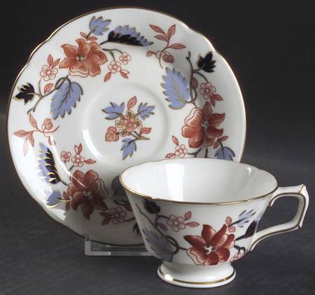 Beaumont Footed Cup & Saucer Set