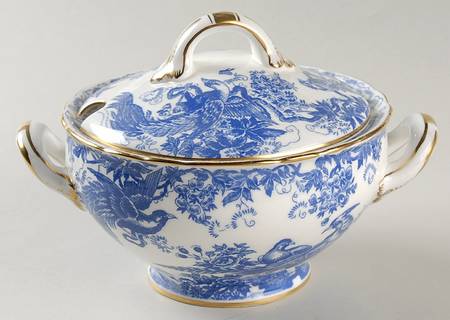 Blue Aves Sauce Boat & Lid