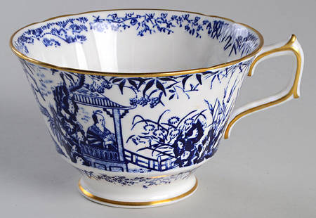Blue Mikado Oversized Cup