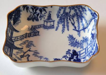 Blue Mikado 1800 Tray