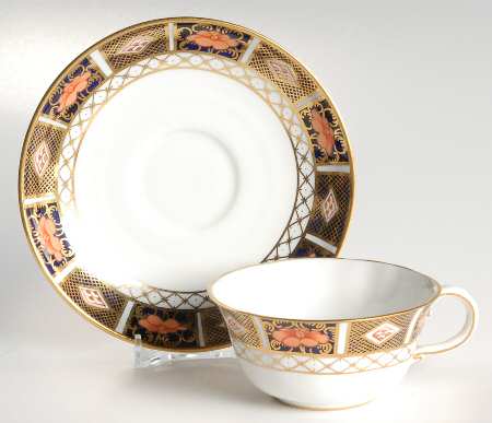 Border Imari Flat Cup & Saucer Set