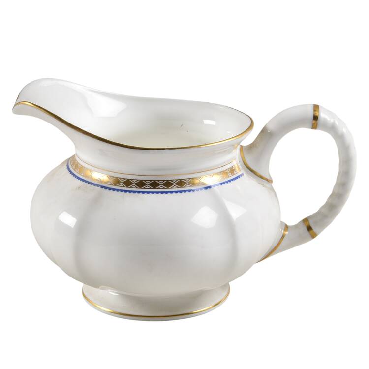 Carlton Blue Gravy Boat