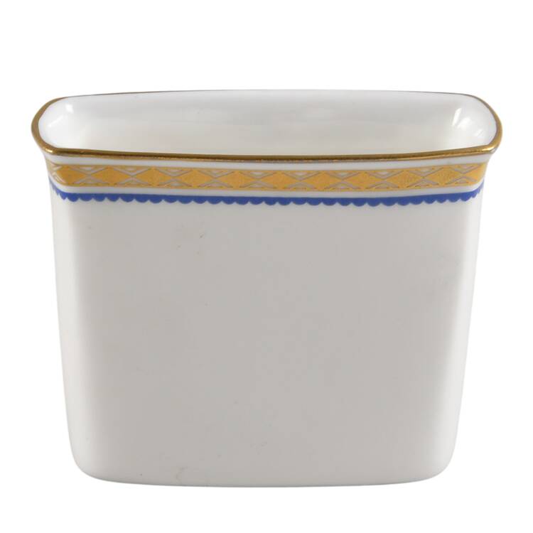 Carlton Blue Cigarette Holder