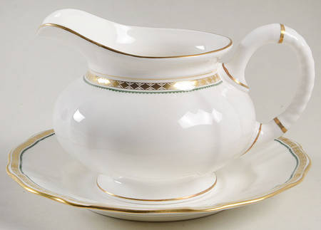 Carlton Green Gravy Boat & Underplate