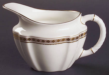 Carlton Gold Creamer