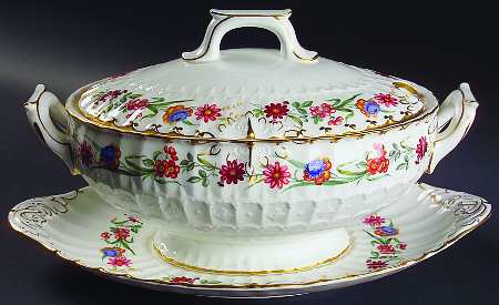 Chatsworth Tureen & Lid w/Underplate