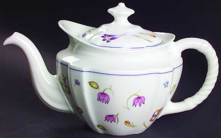 Chatsworth (Scalloped, Fruit) Teapot & Lid