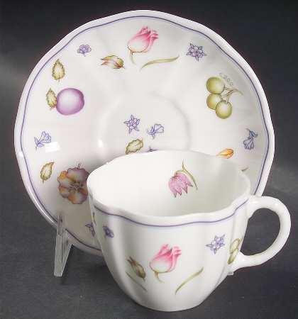 Chatsworth (Scalloped, Fruit) Flat Cup & Saucer Set