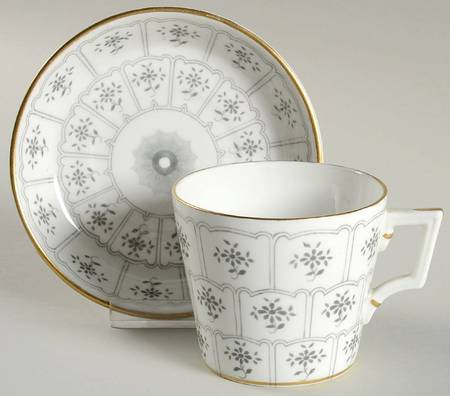 Claridge Flat Cup & Saucer Set