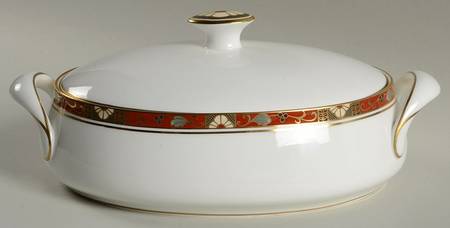 Cloisonne Oval Covered Vegetable