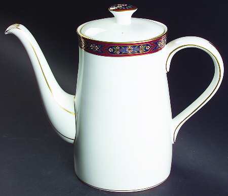 Dauphin Coffee Pot & Lid