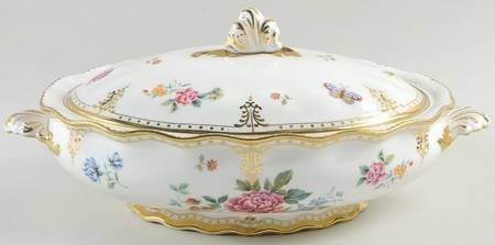 Derby Days (Royal Shape) Oval Covered Vegetable