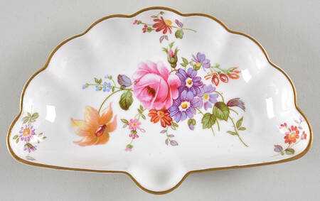 Derby Posies Fan Tray