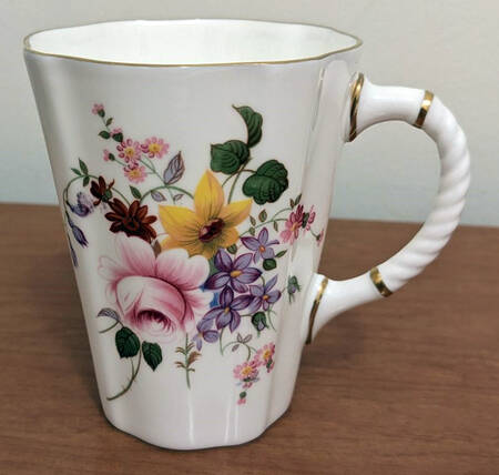 Derby Posies Mug