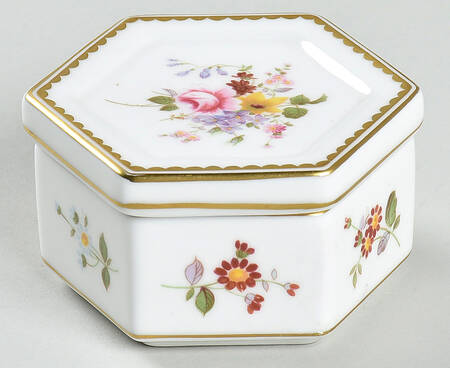 Derby Posies Trinket Box with Lid by Royal Crown Derby