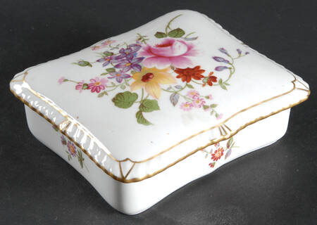 Derby Posies Cigarette Box & Lid
