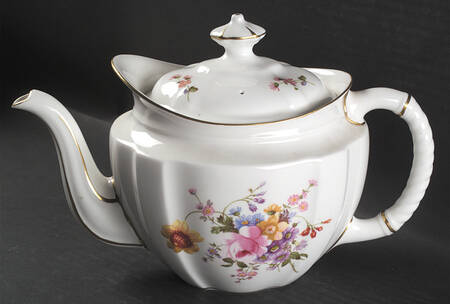 Derby Posies Teapot & Lid by Royal Crown Derby