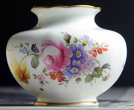 Derby Posies 2" Vase