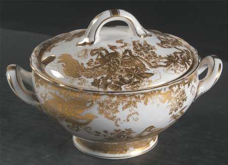 Gold Aves Sauce Boat & Lid