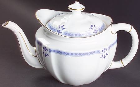 Grenville (Gold Trim) Teapot & Lid by Royal Crown Derby