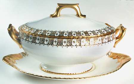 Heraldic Gold Tureen & Lid w/Underplate