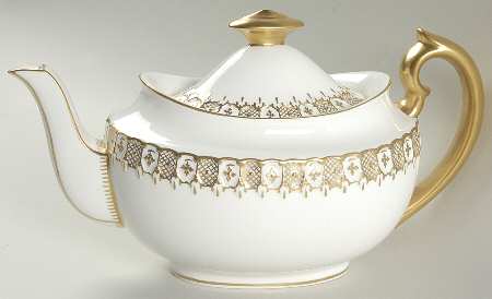 Heraldic Gold Teapot & Lid