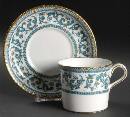 Imperia Flat Cup & Saucer Set
