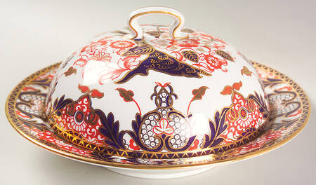 Kings (Newer Backstamp) Round Covered Butter