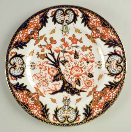 Kings (Newer Backstamp) Luncheon Plate