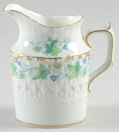 Medway (Burford) Mini Creamer