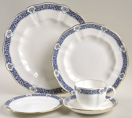 Milldale (Gold) 5 Piece Place Setting