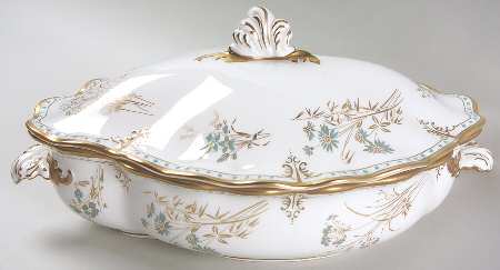 Normandie Oval Covered Vegetable