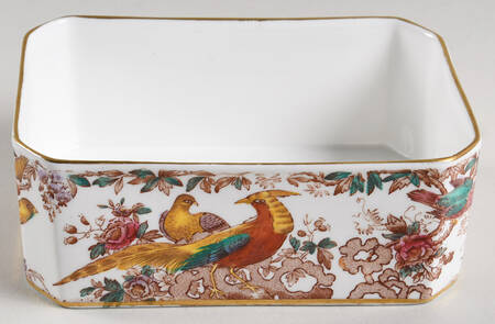 Olde Avesbury (Ely Chelsea Shape) Cigarette Box No Lid