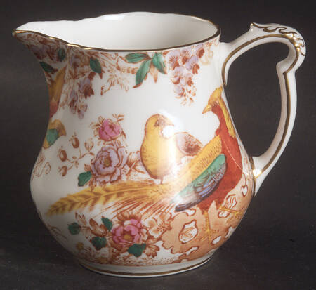 Olde Avesbury (Ely Chelsea Shape) Mini Creamer