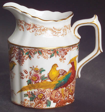 Olde Avesbury (Ely Chelsea Shape) Mini Creamer by Royal Crown Derby