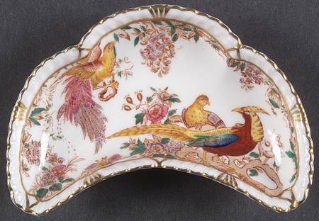 Olde Avesbury (Ely Chelsea Shape) Crescent Tray